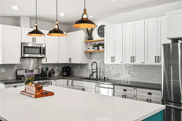 $1,575,000 | 4941 Catamaran Street, Oxnard, CA 93035