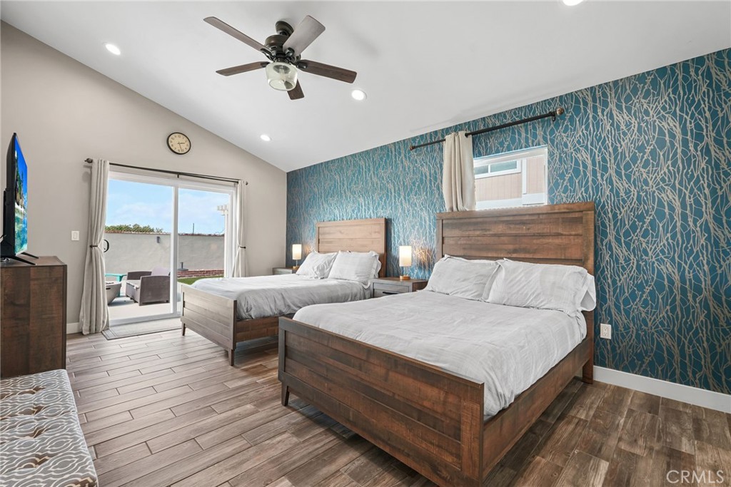 4941 Catamaran Street Oxnard, CA 93035 - Photo 25 of 72 Unit B second bedroom