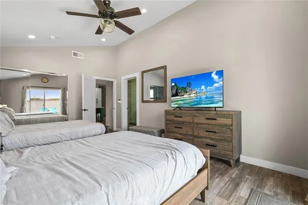 $1,575,000 | 4941 Catamaran Street, Oxnard, CA 93035