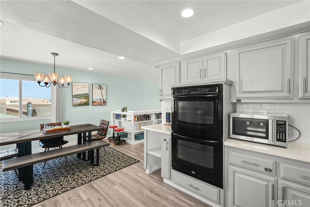 4941 Catamaran Street Oxnard, CA 93035 - Photo 43 of 72 Unit A kitchen 4