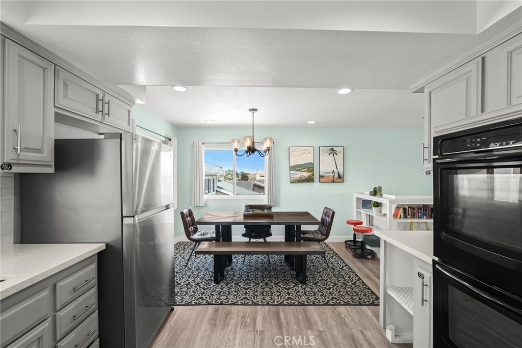 4941 Catamaran Street Oxnard, CA 93035 - Photo 45 of 72 Unit A kitchen to dining room view