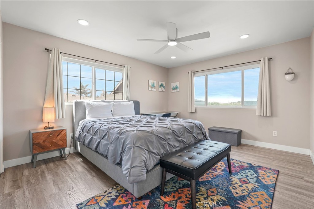 4941 Catamaran Street Oxnard, CA 93035 - Photo 46 of 72 Unit A primary bedroom