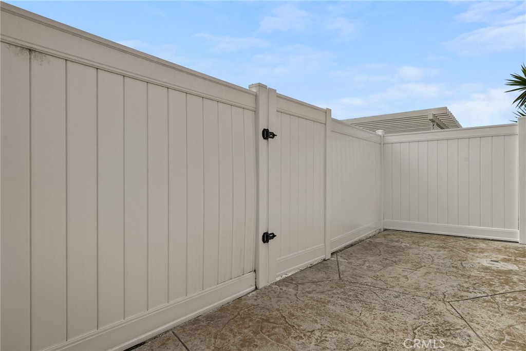 4941 Catamaran Street Oxnard, CA 93035 - Photo 56 of 72 Unit A patio