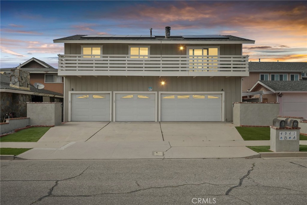 4941 Catamaran Street Oxnard, CA 93035 - Photo 58 of 72 Twilight photo front