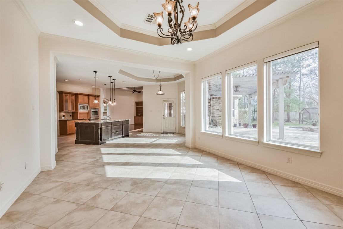 2 Sagestone Conroe, TX 77304 - Photo 19 of 50 a view of an entryway with a livingroom