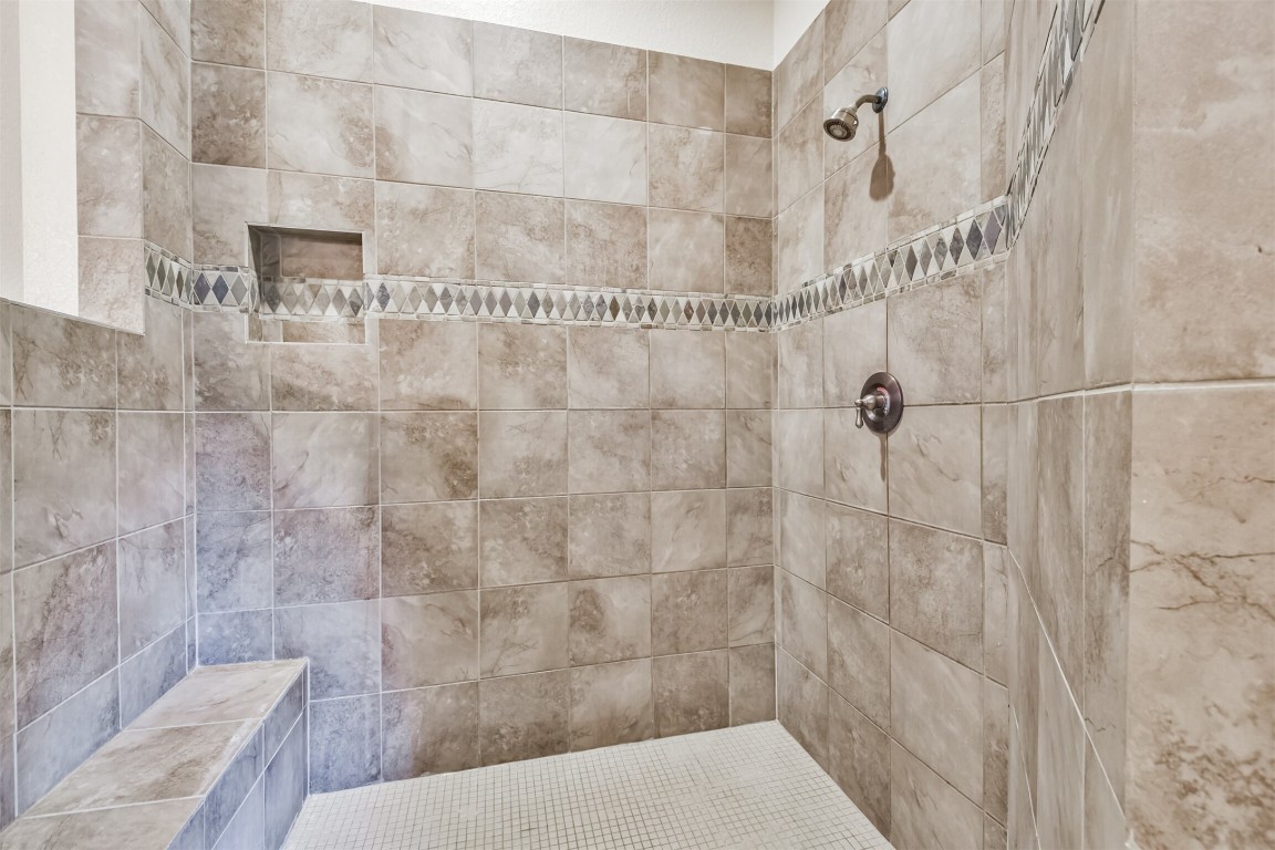 2 Sagestone Conroe, TX 77304 - Photo 29 of 50 a bathroom with a shower