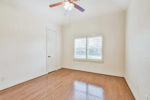 $5,500 | 2 Sagestone, Conroe, TX 77304