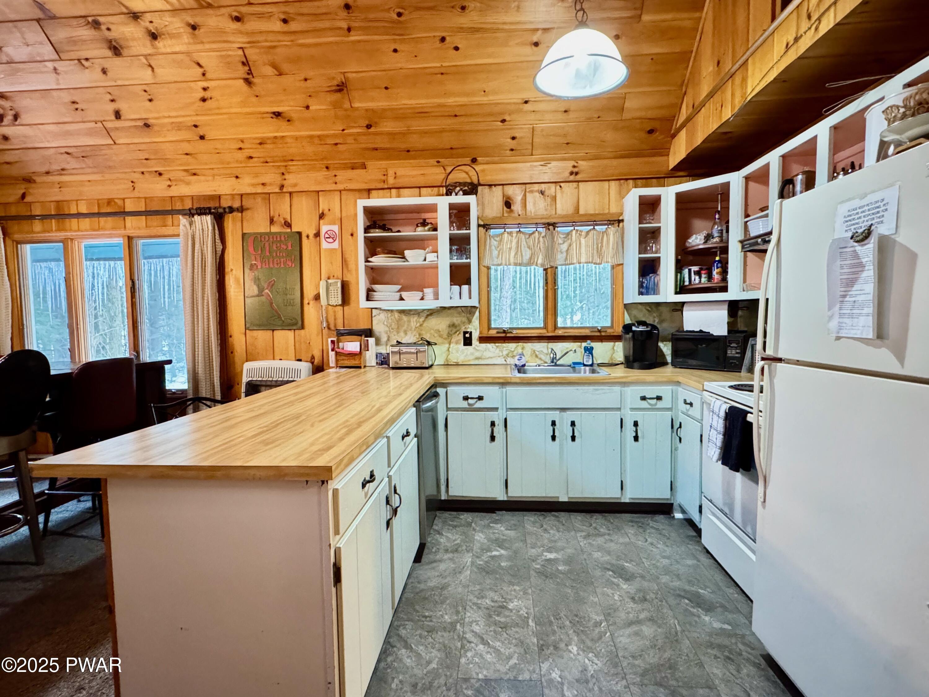 50 Forest Road Thompson, PA 18465 - Photo 17 of 42
