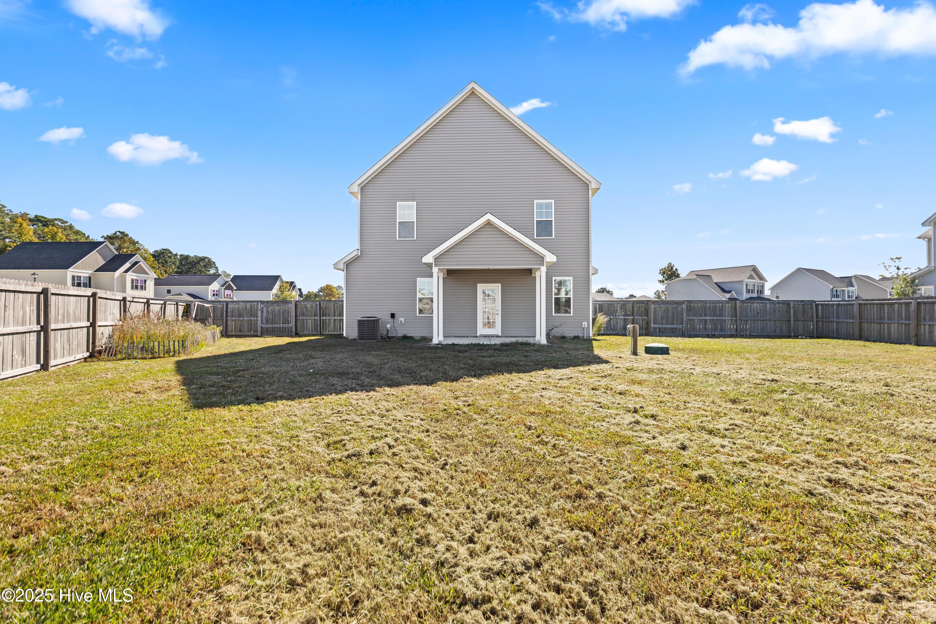 113 Longhorn Road Jacksonville, NC 28546 - Photo 39 of 46 32
