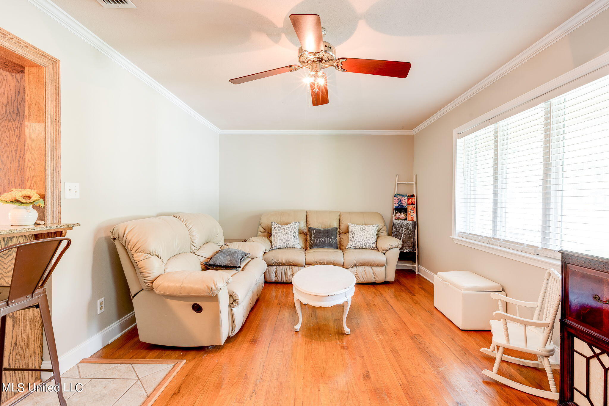 96 Ridgecrest Street Lucedale, MS 39452 - Photo 8 of 27 2 (4 of 18) Great Room