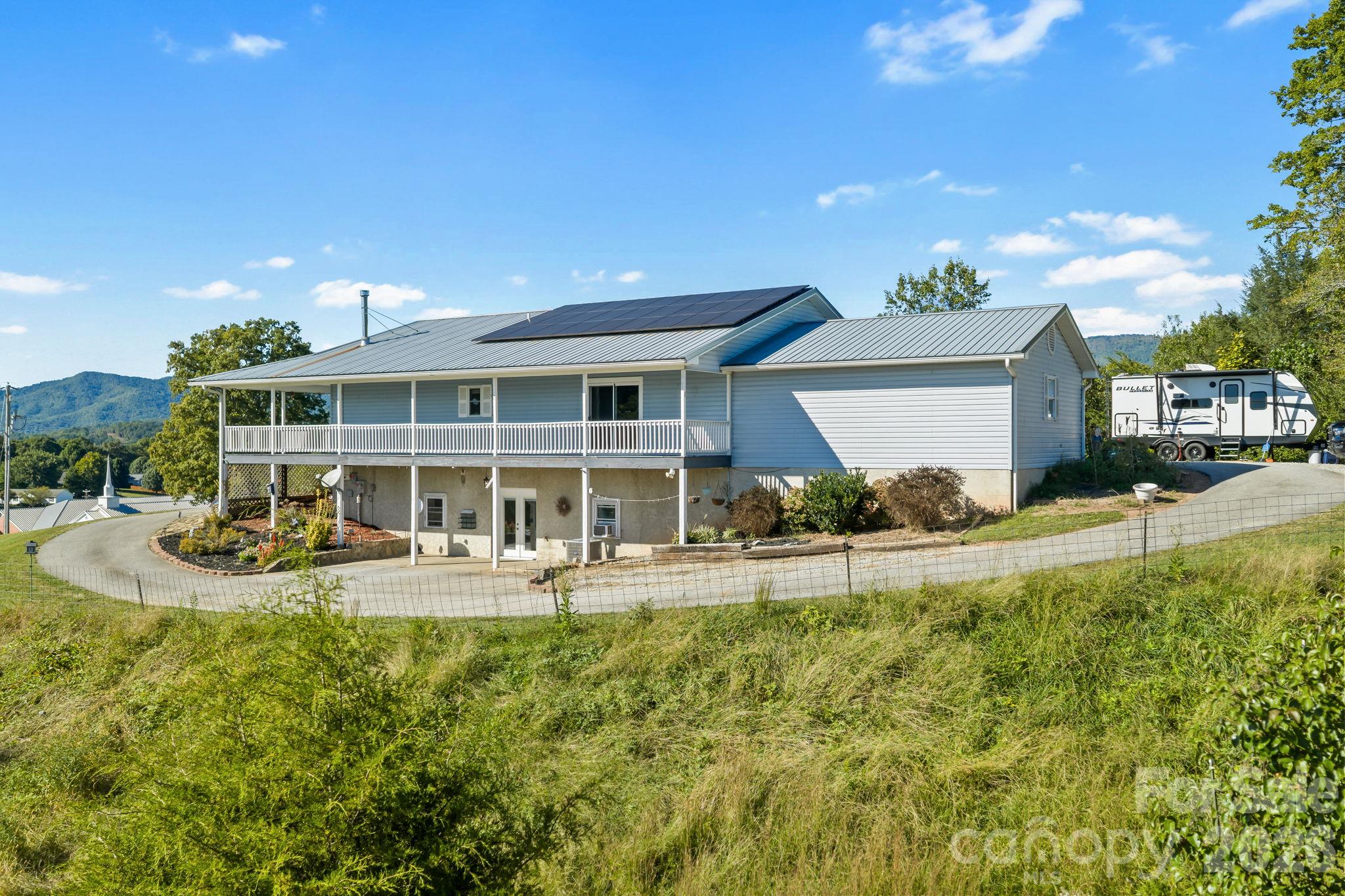 6275 Bryson City Road Franklin, NC 28734 - Photo 42 of 45 Gallery Image 42
