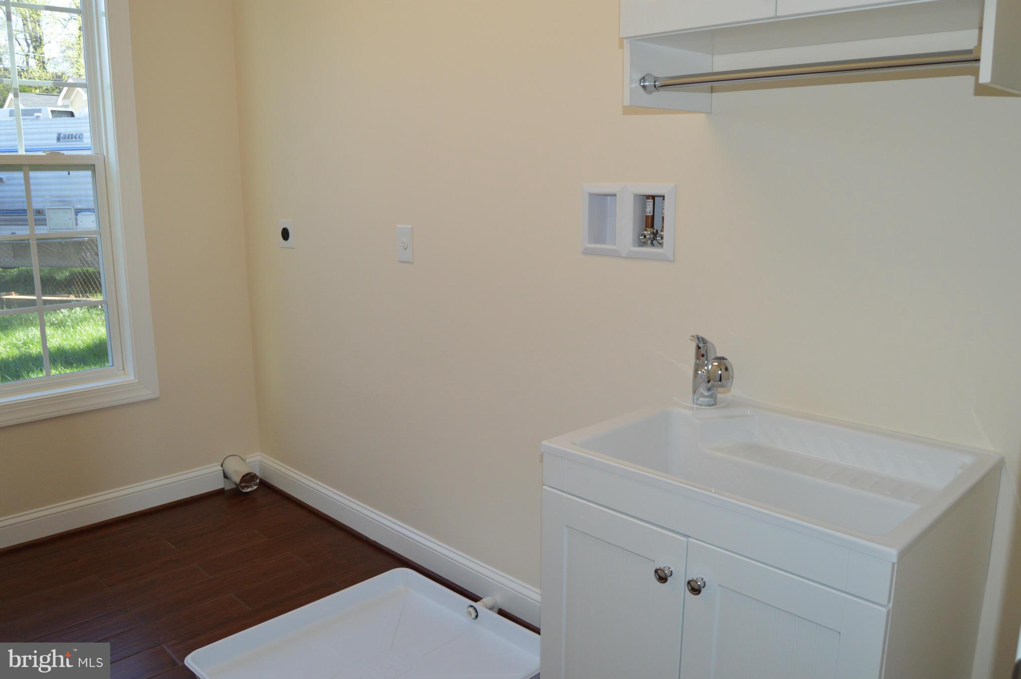 6817 Barrett Road Falls Church, VA 22042 - Photo 14 of 30 Laundry Room w/ Sink