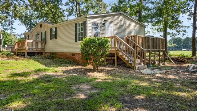 $219,900 | 156 White Poplar Street, Ramseur, NC 27316