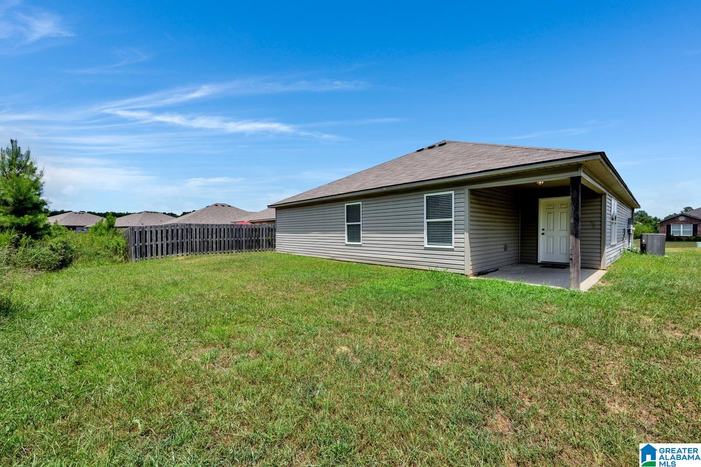169 Dallas Lane Montevallo, AL 35115 - Photo 4 of 25