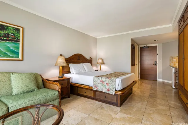 $345,000 | 2045 Kalakaua Avenue, Unit 1004, Honolulu, HI 96815