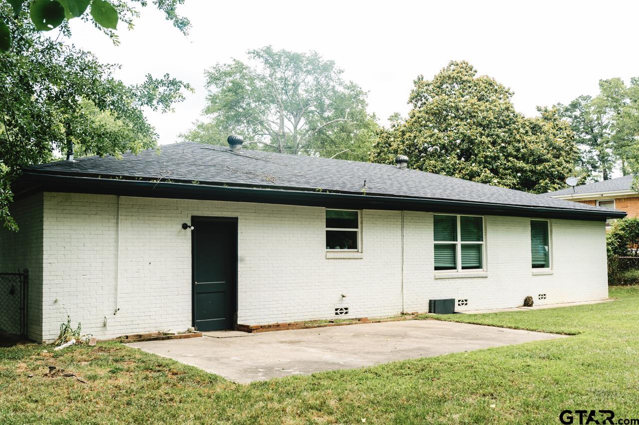 2411 Rodge Drive Tyler, TX 75701 - Photo 15 of 42 a house with a outdoor space