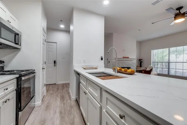 $229,000 | 6003 Oram Street, Unit 203, Dallas, TX 75206