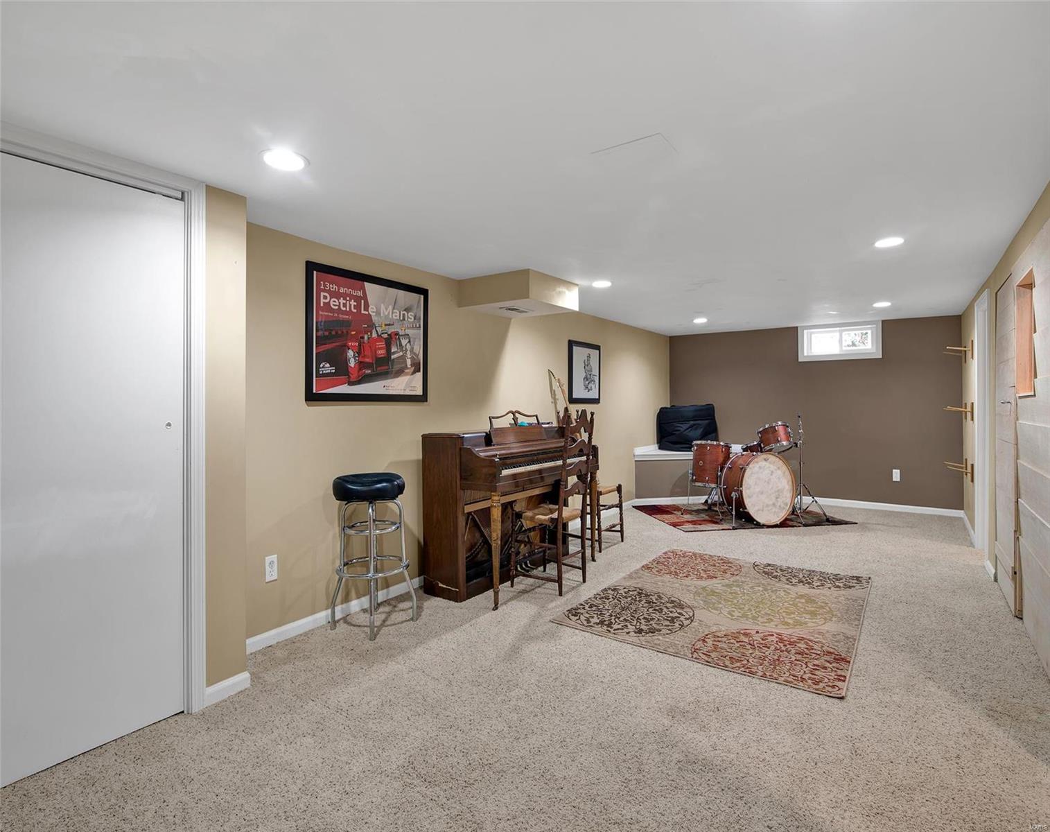 2722 Bremerton Road St. Louis, MO 63144 - Photo 14 of 23 Gallery Image 14