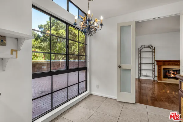 $1,395,000 | 200 North Swall Drive, Unit 313, Beverly Hills, CA 90211