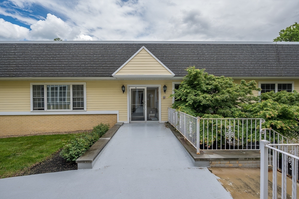 48 Phillips Road, Unit 12 Holden, MA 01520 - Photo 27 of 34