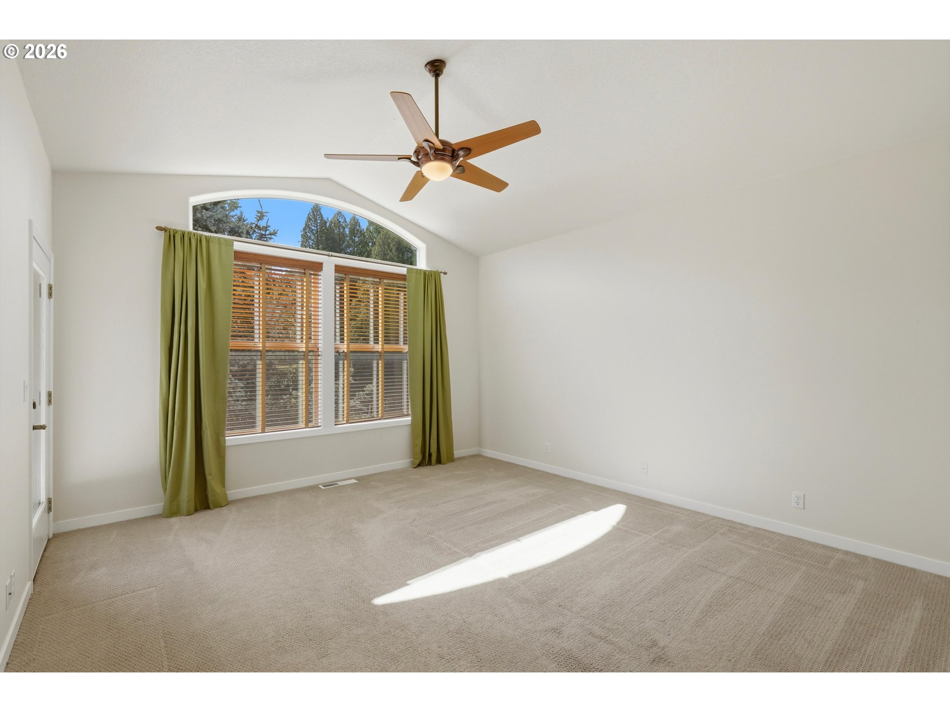 640 Southeast 40th Terrace Gresham, OR 97080 - Photo 21 of 46