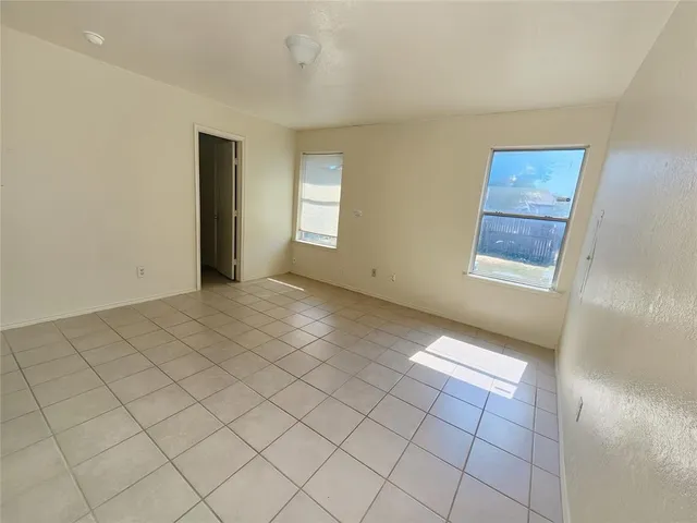 $1,400 | 2700 Rustic Forest Road, Fort Worth, TX 76140