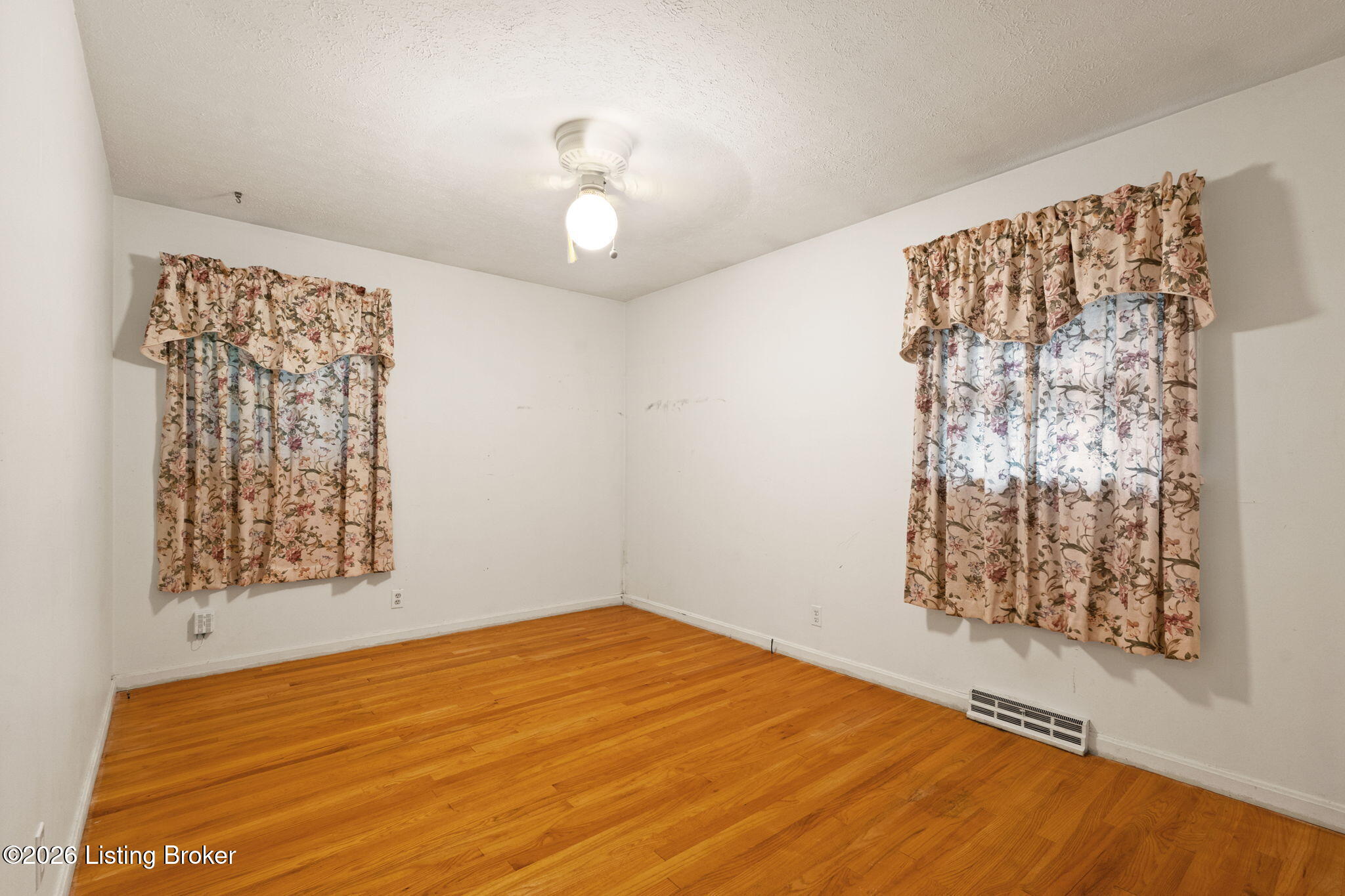 6502 Hollow Tree Road Louisville, KY 40228 - Photo 52 of 63 52-52-6502 Hollow Tree Rd-54