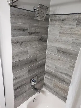 $2,695 | 2706 Drew Valley Road Northeast, Brookhaven, GA 30319