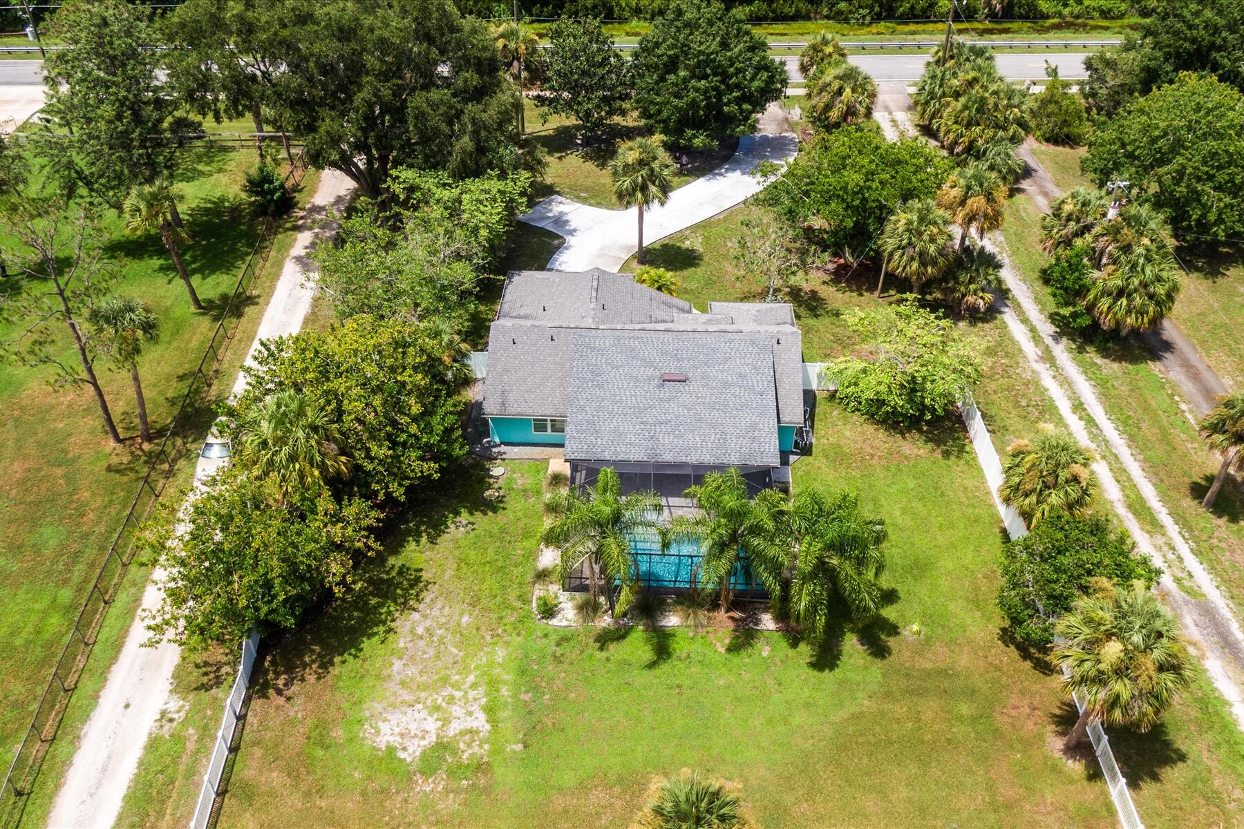4005 Post Road Melbourne, FL 32934 - Photo 69 of 70 Regular Pest Service Keeps Bugs At Bay