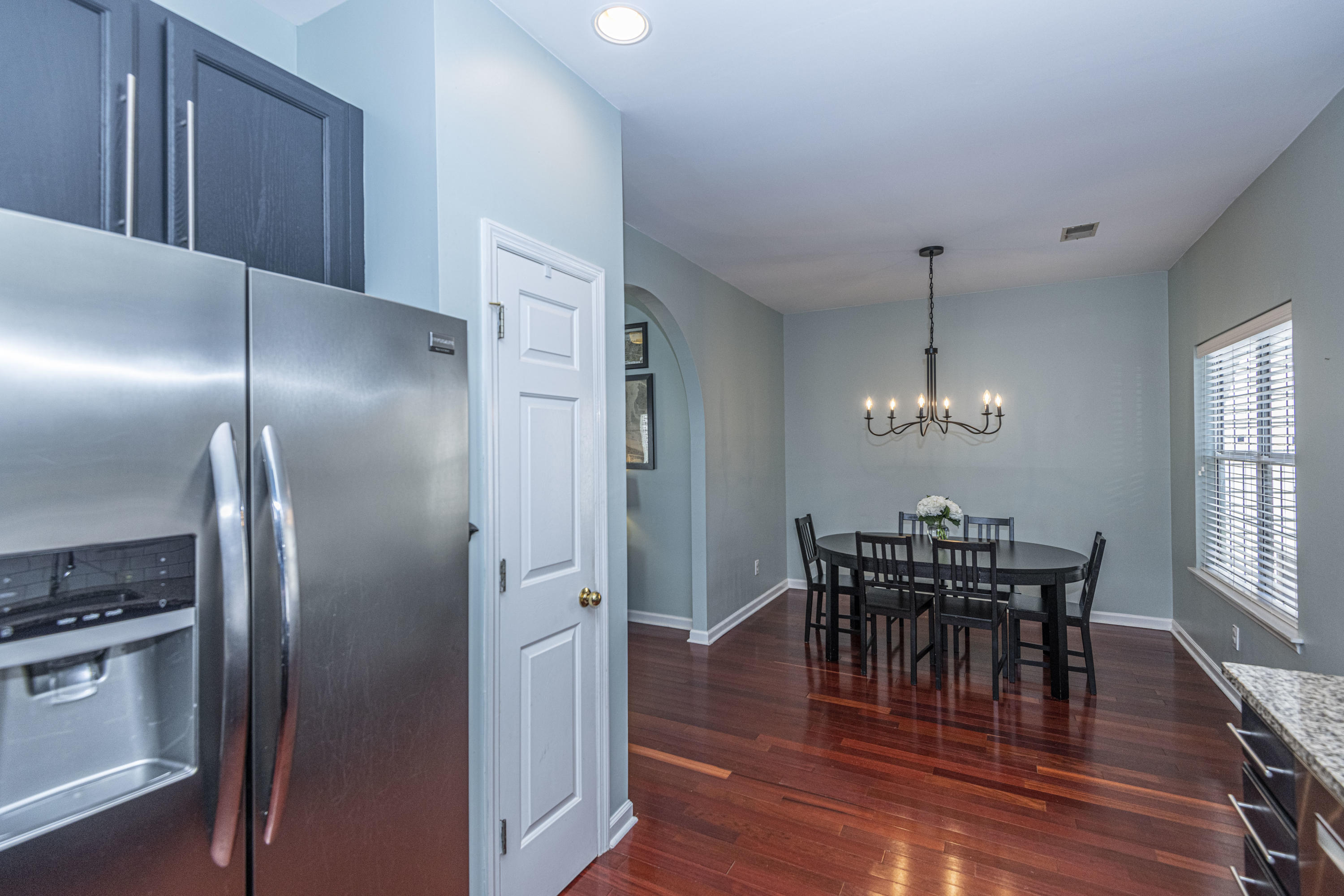 352 Rice Bay Drive Mount Pleasant, SC 29464 - Photo 14 of 38 Kitchen/Dining Room
