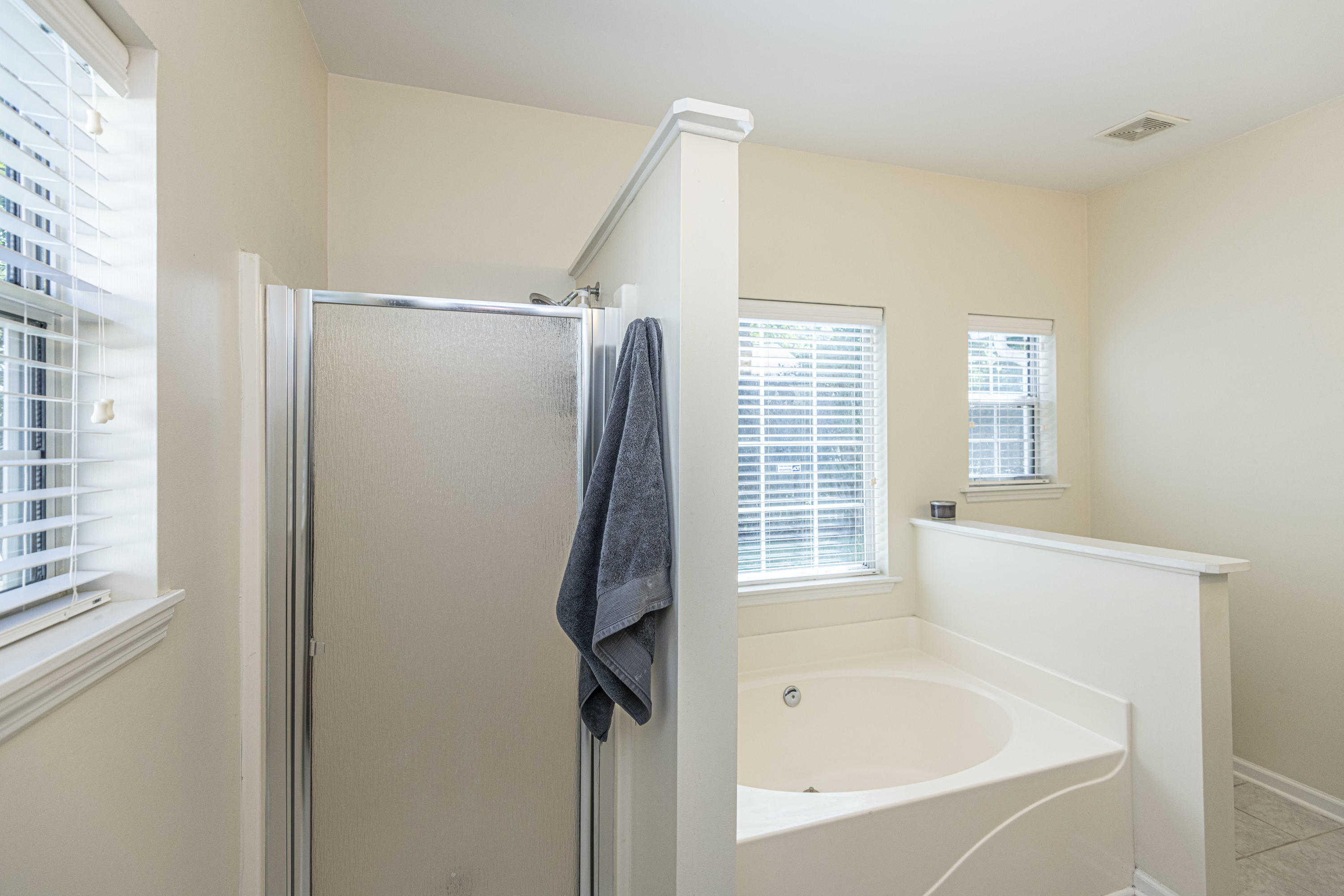 352 Rice Bay Drive Mount Pleasant, SC 29464 - Photo 20 of 38 Master Bath