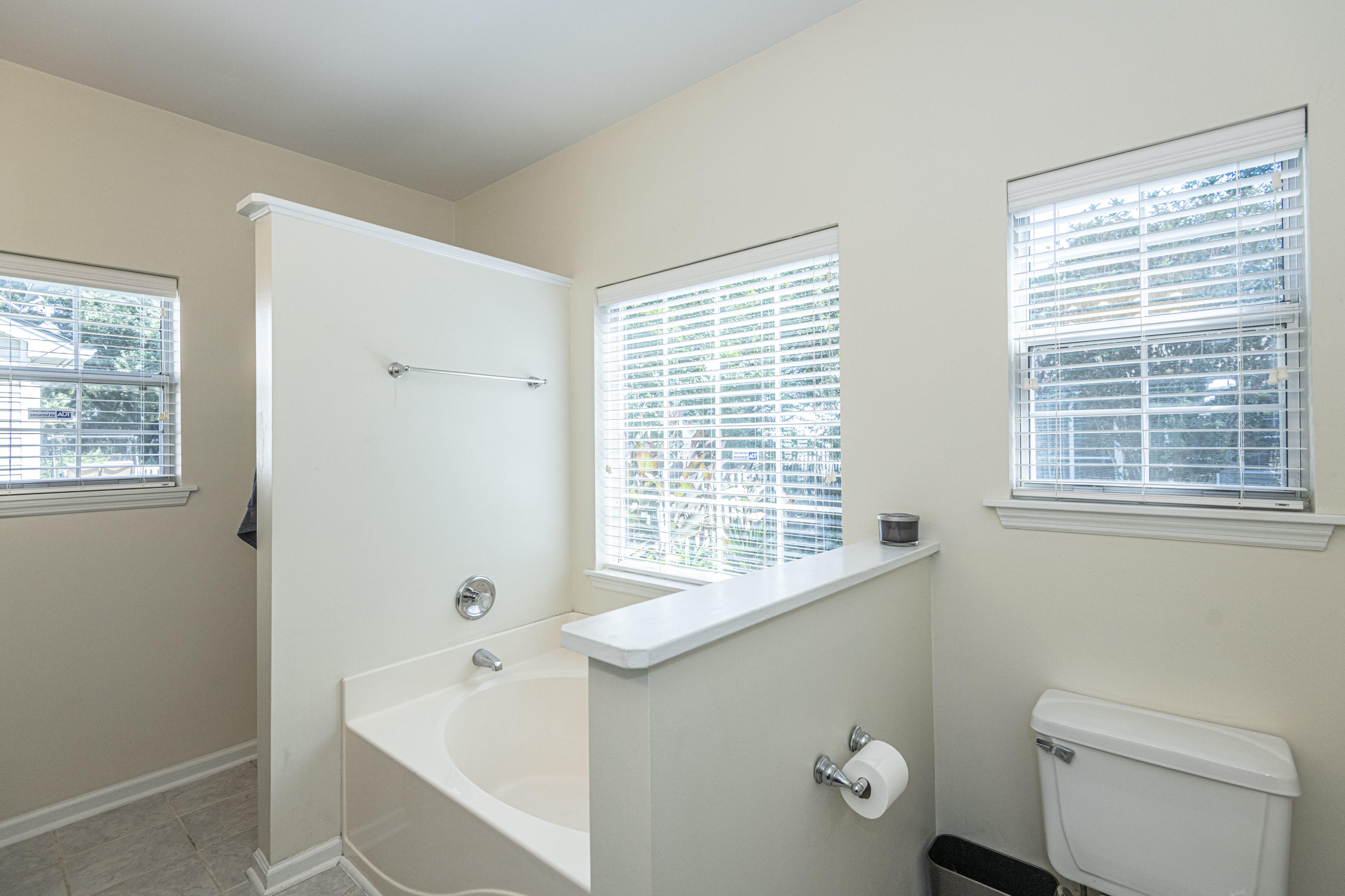 352 Rice Bay Drive Mount Pleasant, SC 29464 - Photo 21 of 38 Master Bath