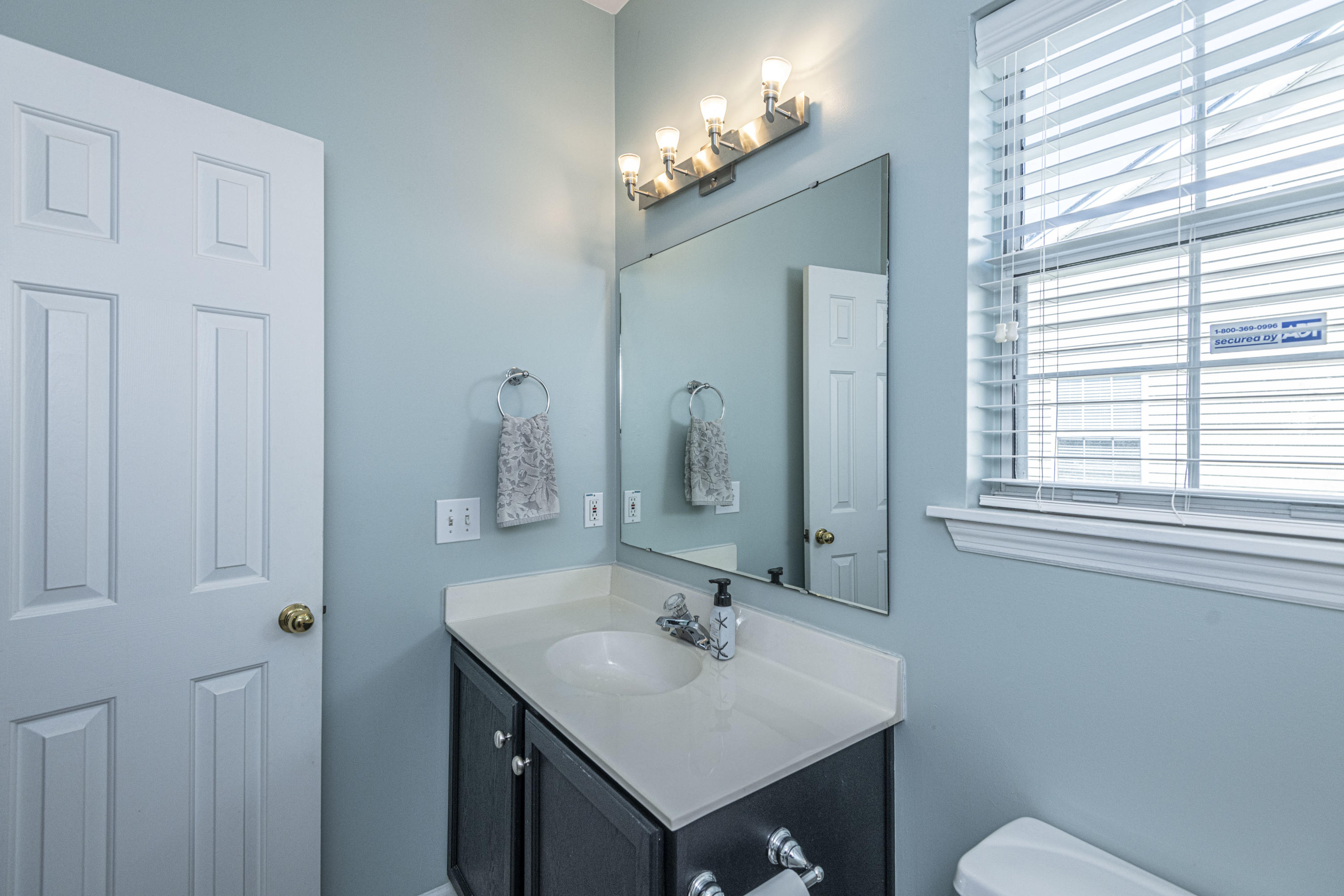 352 Rice Bay Drive Mount Pleasant, SC 29464 - Photo 27 of 38 Full Bath