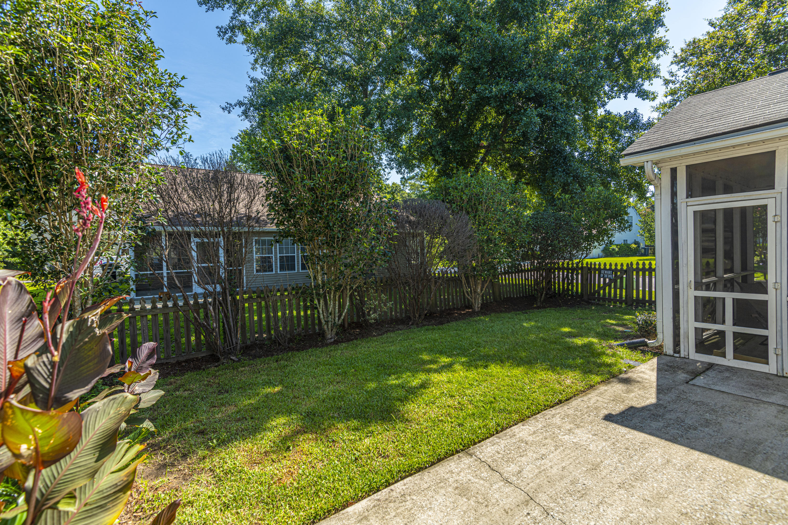 352 Rice Bay Drive Mount Pleasant, SC 29464 - Photo 31 of 38 Fenced Backyard