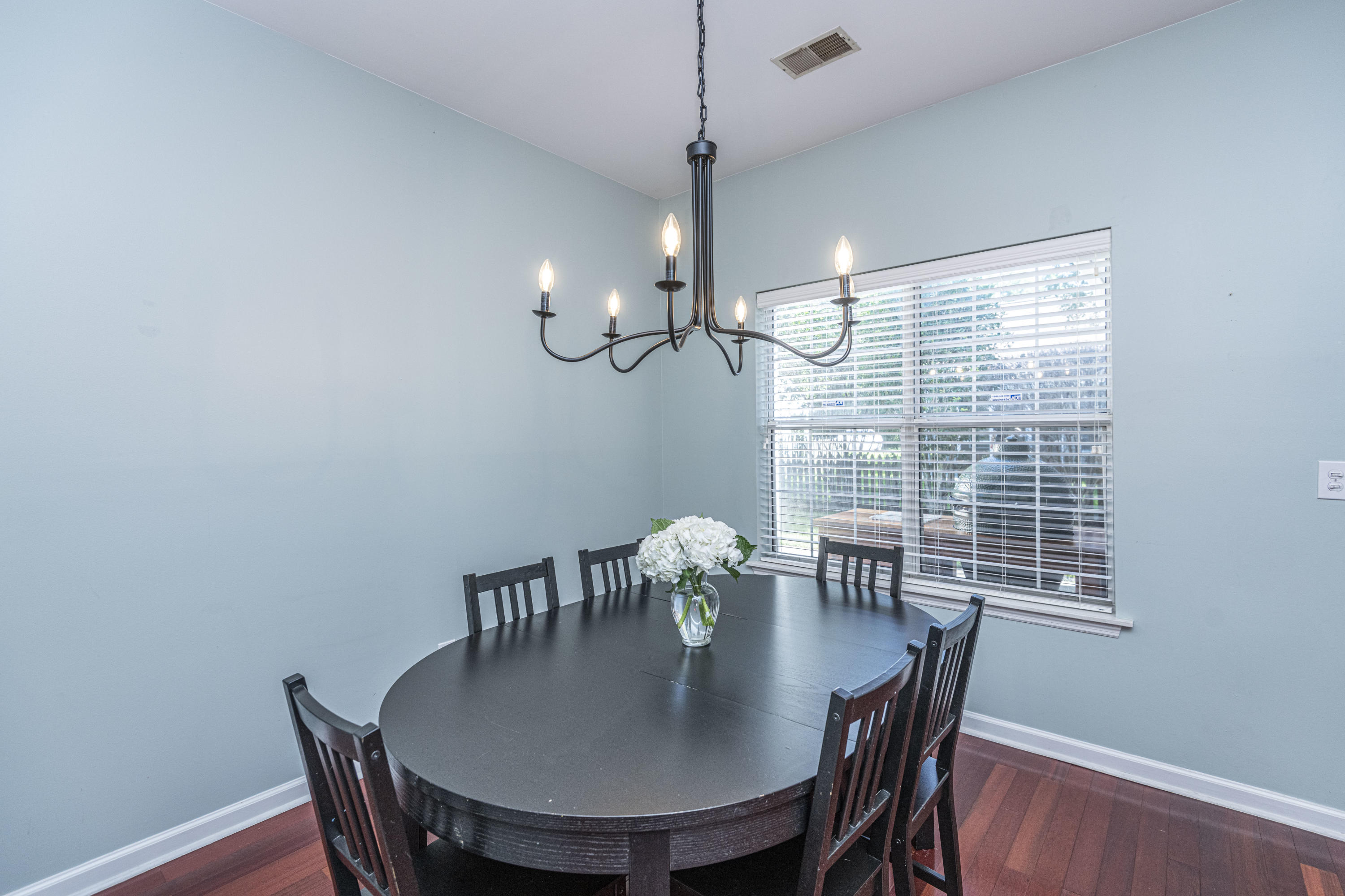 352 Rice Bay Drive Mount Pleasant, SC 29464 - Photo 9 of 38 Dining Room