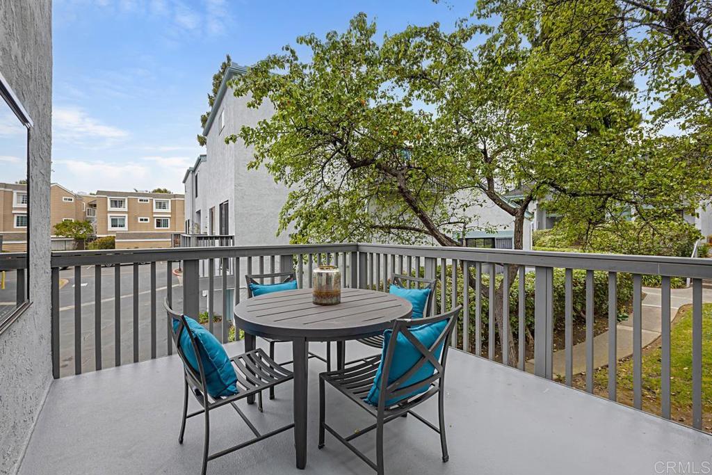 3242 Via Alicante La Jolla, CA 92037 - Photo 8 of 27 a view of balcony with a table and chairs
