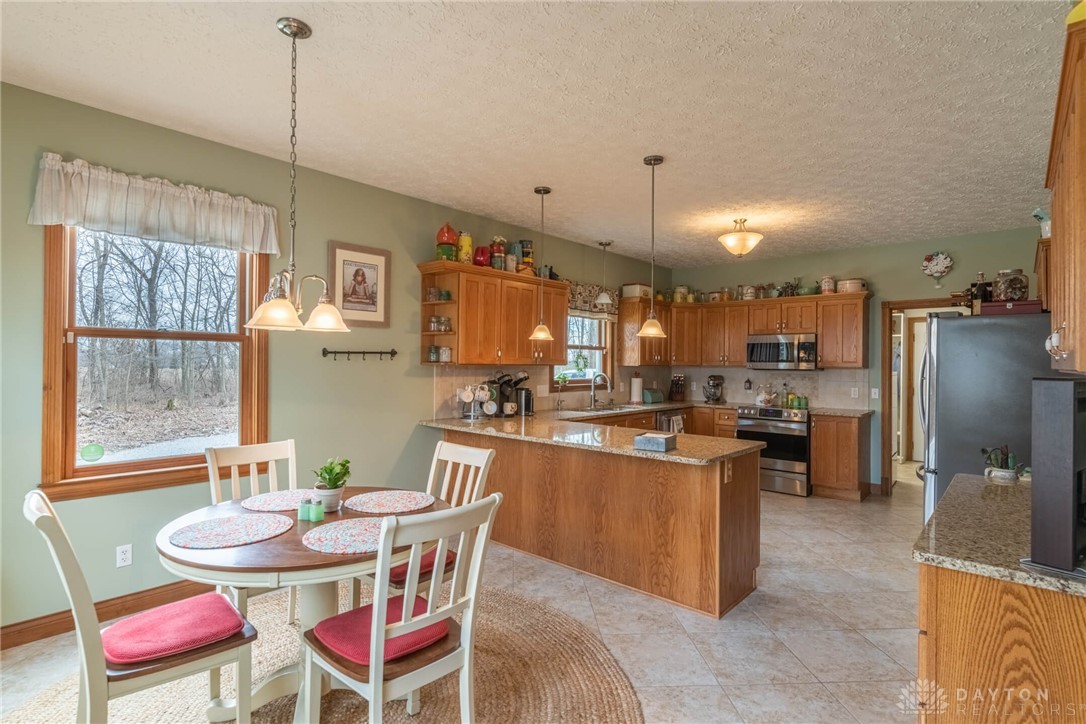 3063 Straley Road Xenia, OH 45385 - Photo 11 of 82 Gallery Image 11