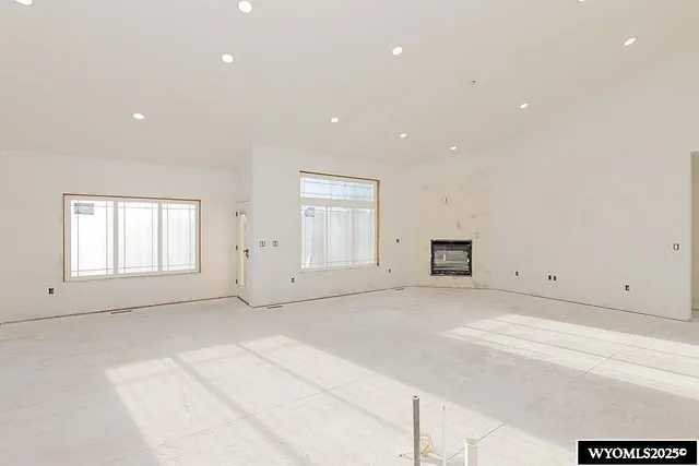 $595,000 | 1880 Bachelors Drive, Rock Springs, WY 82901