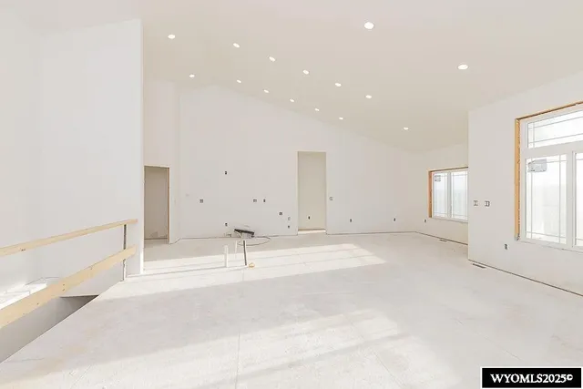 $595,000 | 1880 Bachelors Drive, Rock Springs, WY 82901