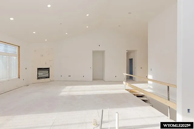 $595,000 | 1880 Bachelors Drive, Rock Springs, WY 82901