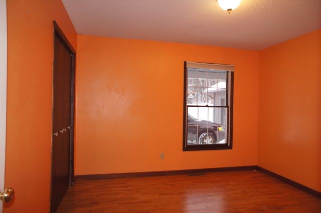 3838 Manchester Road Traverse City, MI 49686 - Photo 20 of 31 1814028-19.JPG
