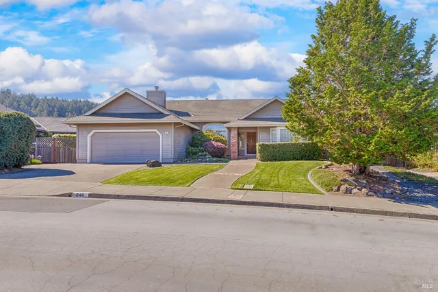 $929,000 | 240 Silver Creek Circle, Santa Rosa, CA 95409