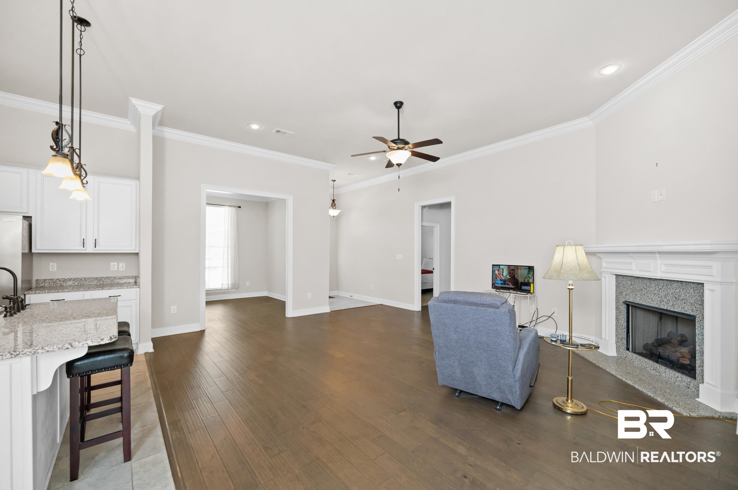 1050 Thoresby Drive Foley, AL 36535 - Photo 8 of 37