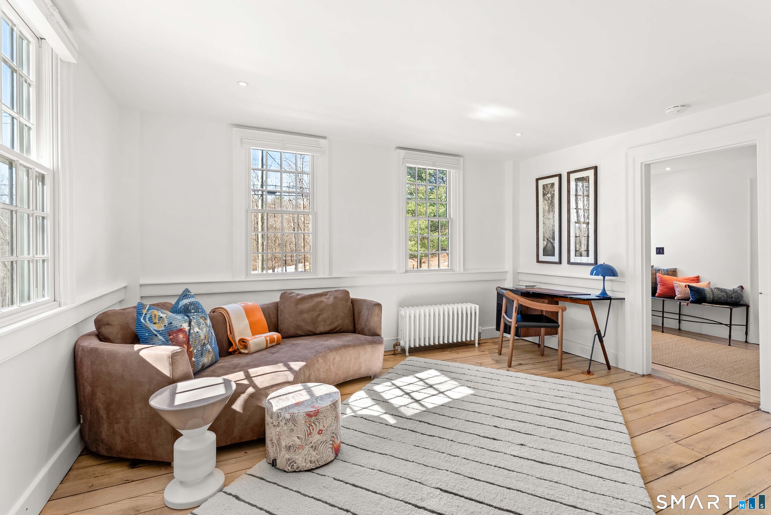 382 Weekeepeemee Road Woodbury, CT 06798 - Photo 6 of 40 a living room with furniture and wooden floor