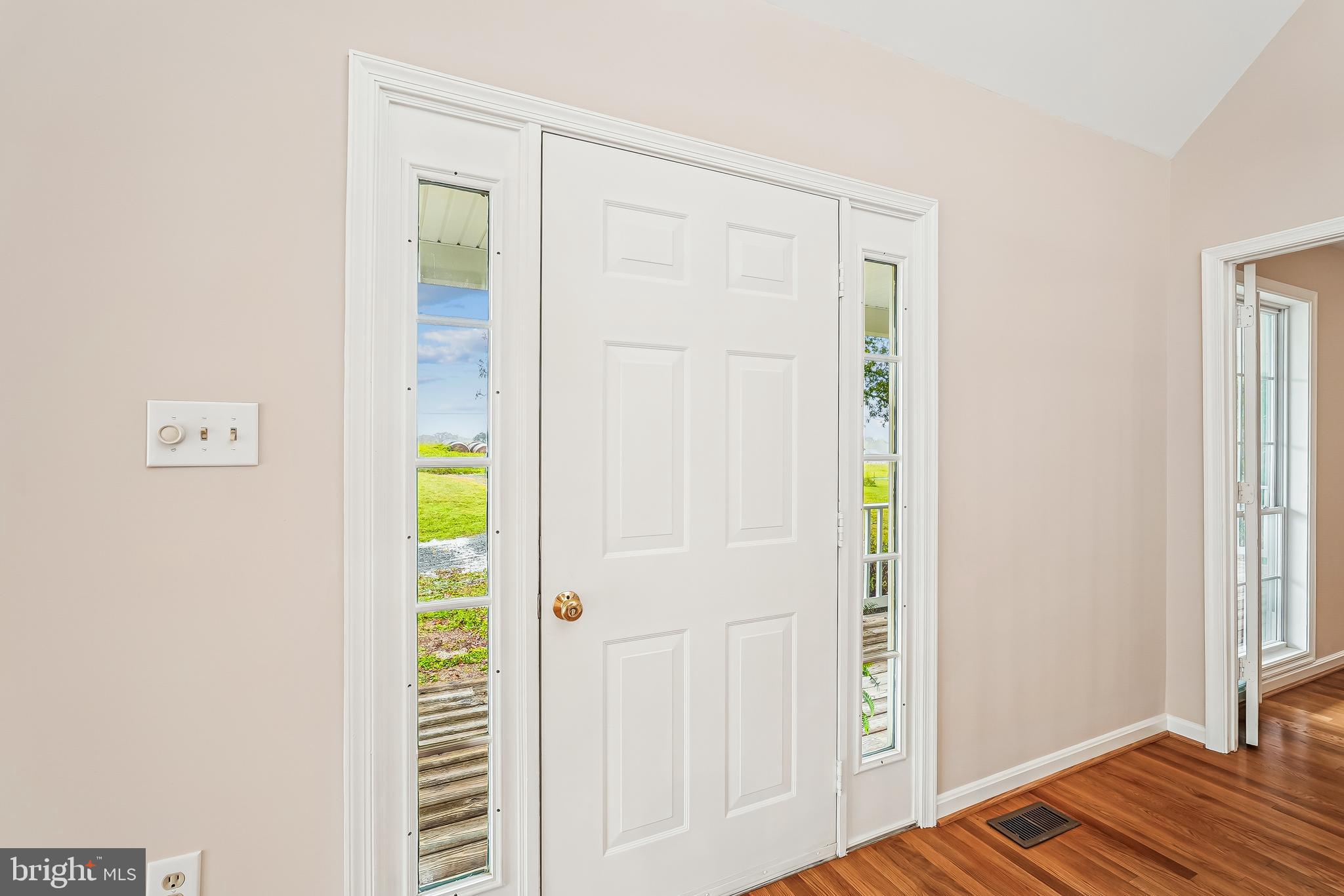 18 Hall Road Front Royal, VA 22630 - Photo 27 of 44 Front door inside view