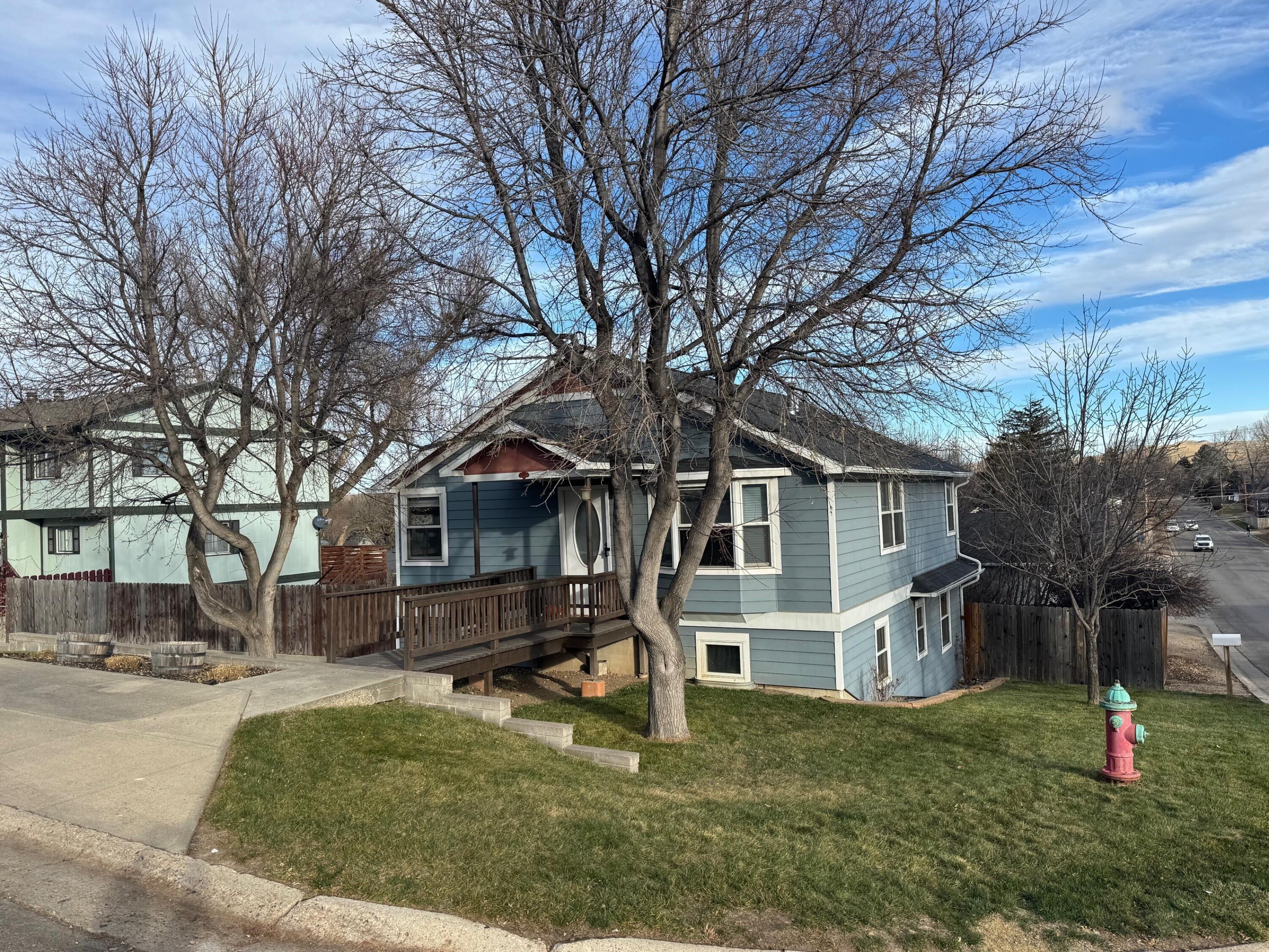 959 South Main Street Sheridan, WY 82801 - Photo 2 of 34 2