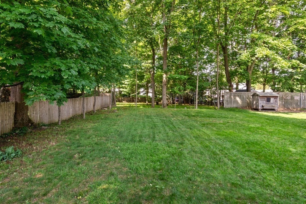 8 Berkeley Street Reading, MA 01867 - Photo 32 of 32