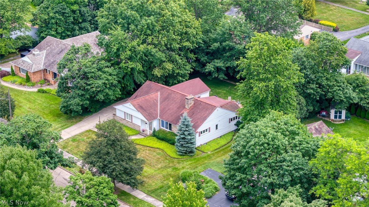 23700 Hazelmere Road Shaker Heights, OH 44122 - Photo 44 of 45