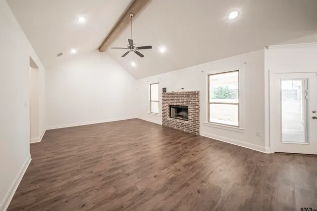 $412,000 | 808 Black Bird Way, Whitehouse, TX 75791