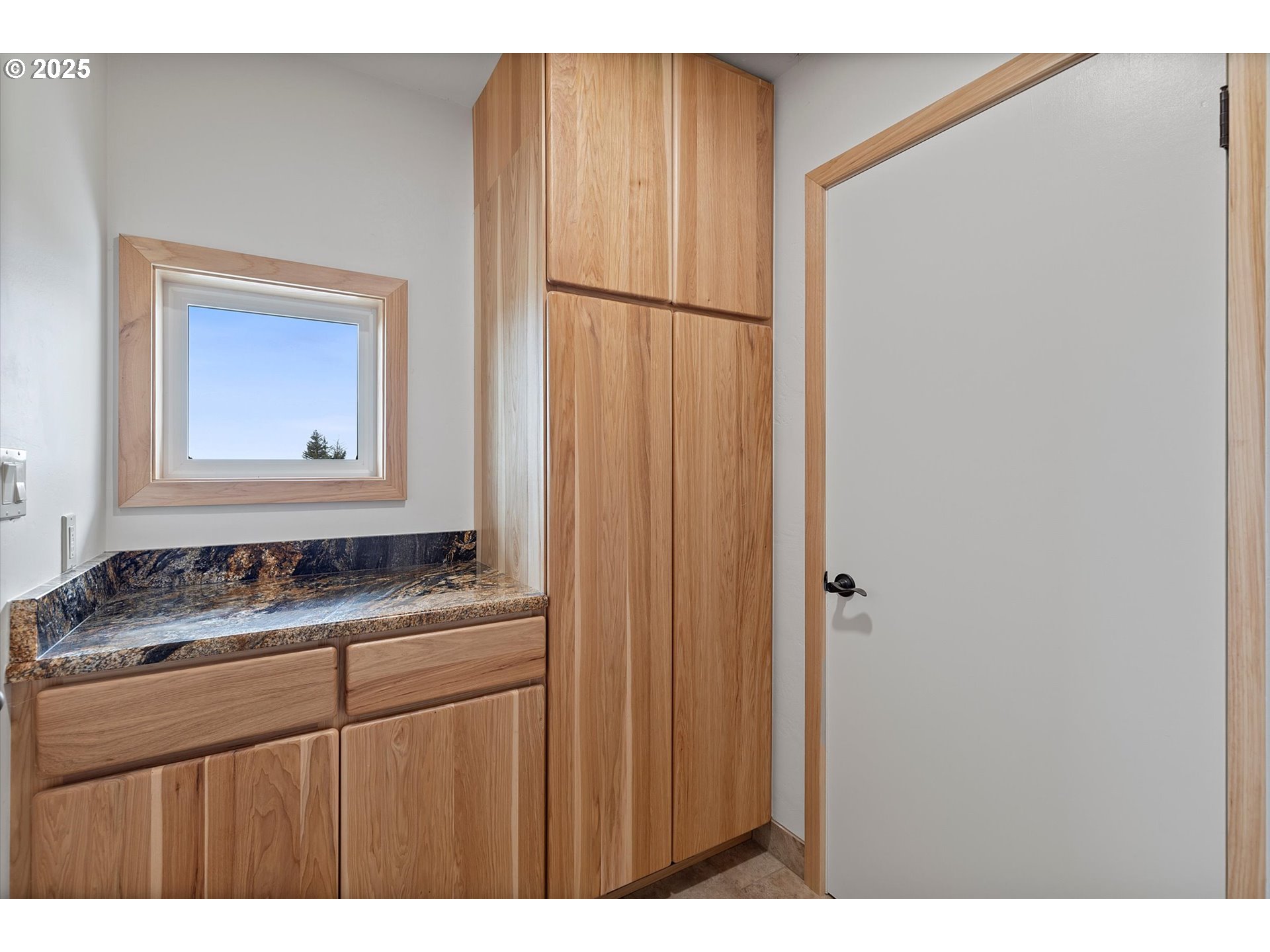 41390 Oretown Road Cloverdale, OR 97112 - Photo 18 of 44